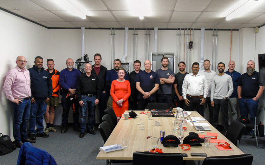The Ke Kelit and Veissmann teams with the Installers who attended the training day